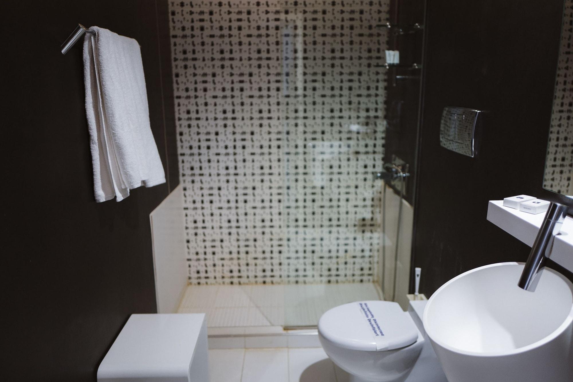 Arcadia Hotel Tripoli Buitenkant foto