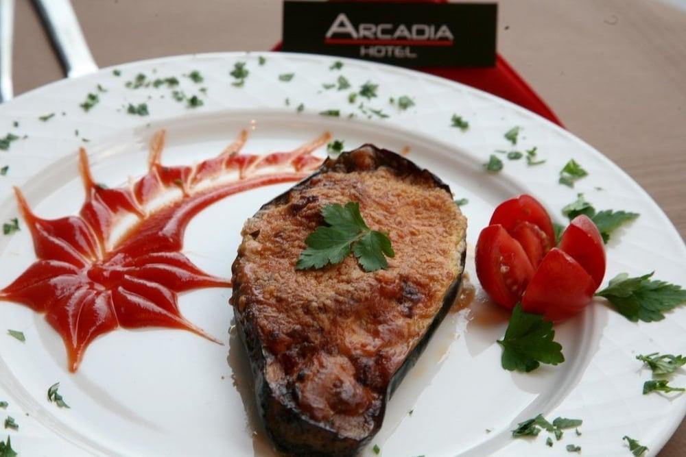Arcadia Hotel Tripoli Buitenkant foto
